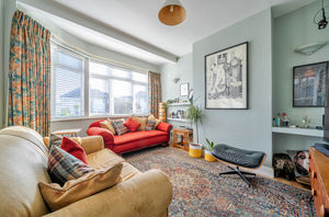 Lounge- click for photo gallery